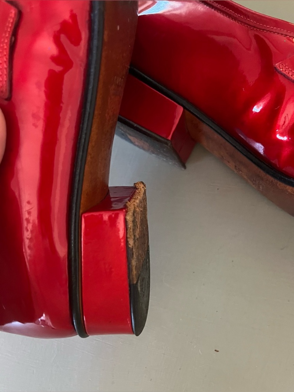 GUCCI Ruby Red Patent Leather Loafers sz. 6.5. - Picture 3 of 13